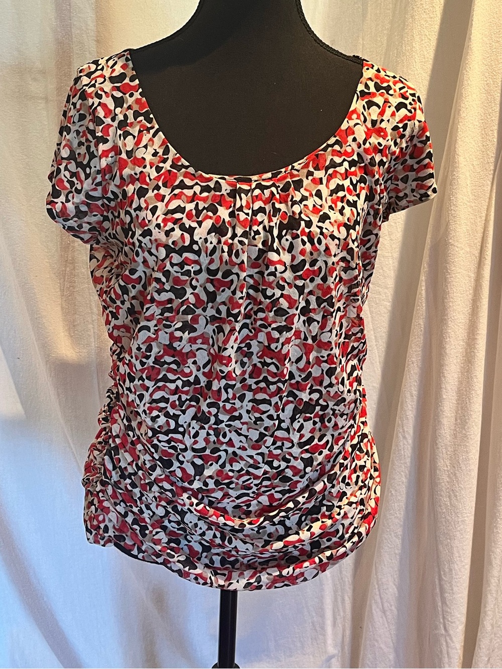 Kenneth Cole Red, Black & White Scoop Neck Blouse with stretch, gathered sides